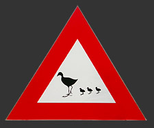 Photo de panneau de circulation espagnol: Attention passage d'oiseau